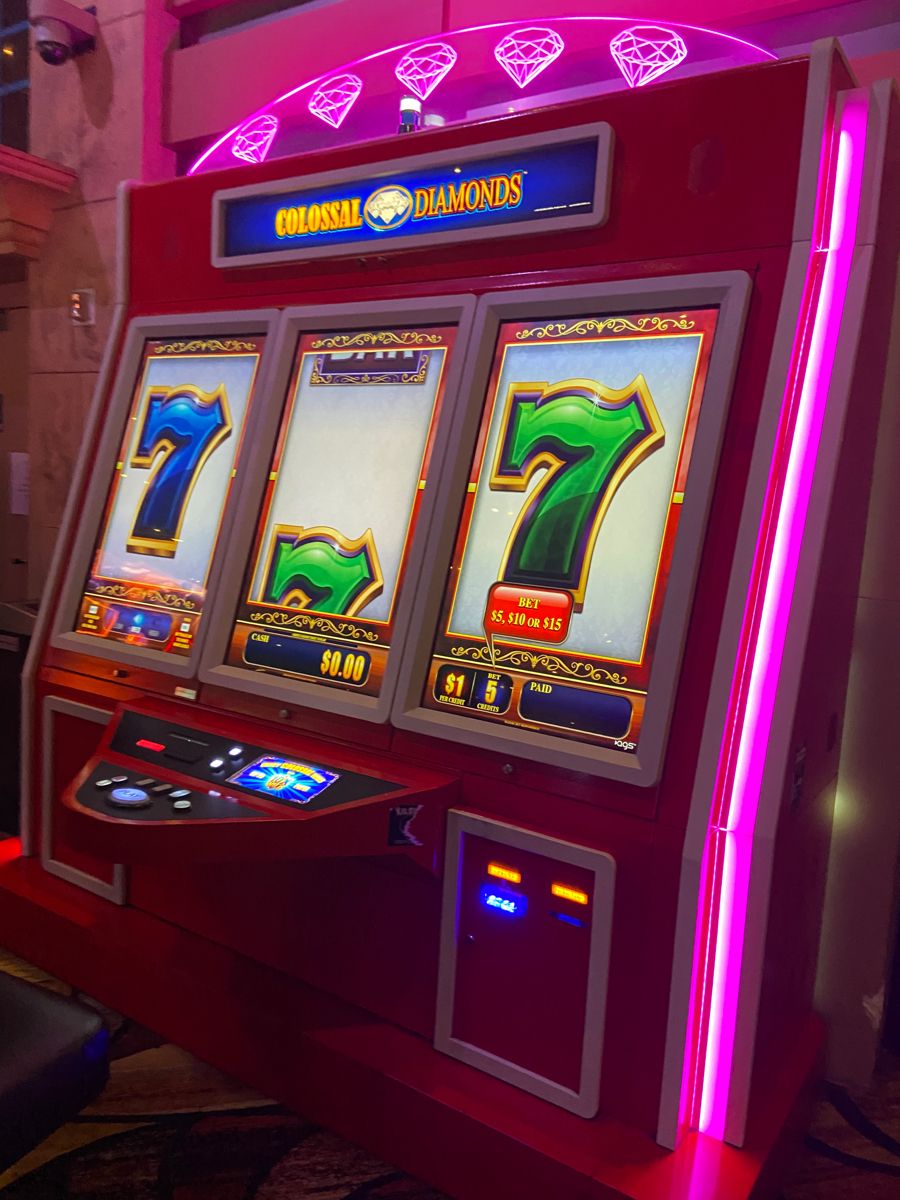 Casino de Monte Carlo کیسینو میں سلاٹ کھیلنا شروع کریں۔